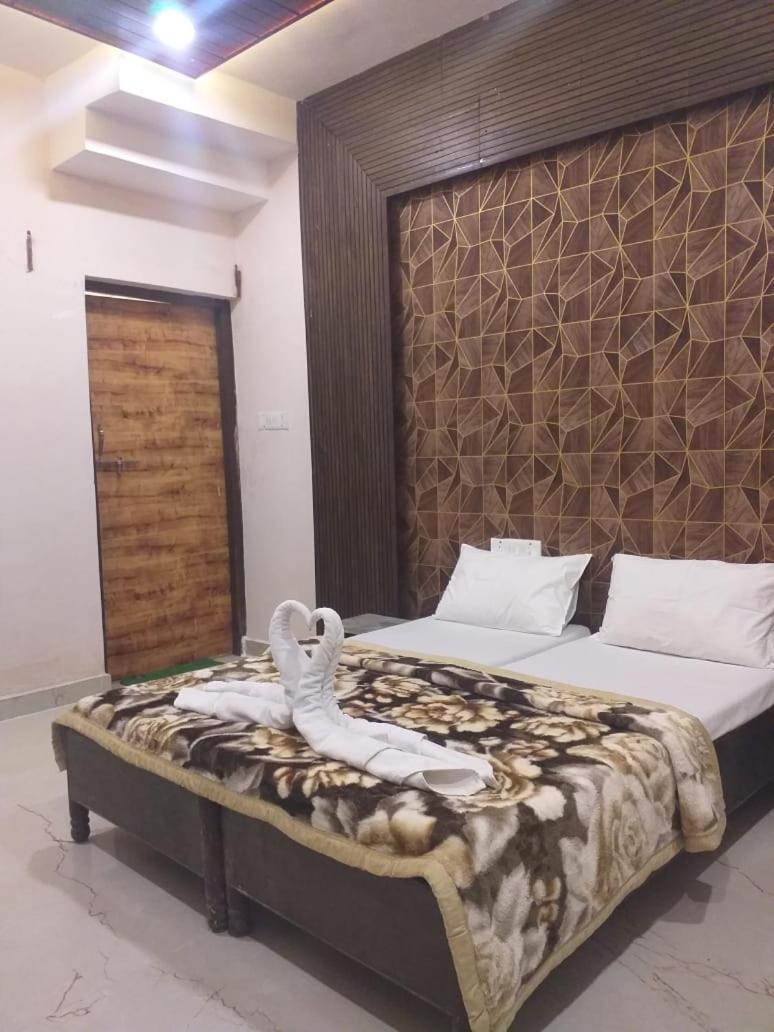 Radhe Krishna Villa Dhanwār Εξωτερικό φωτογραφία